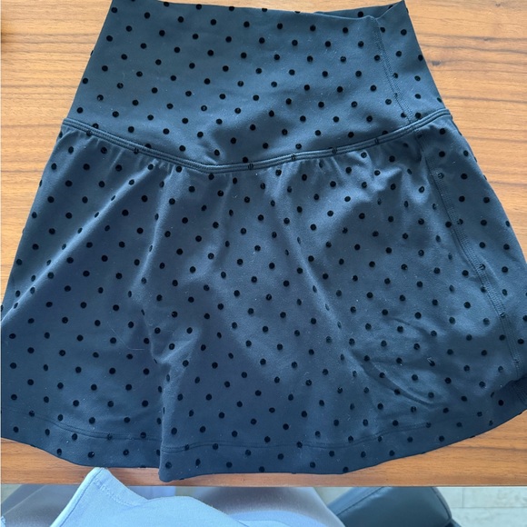 lululemon athletica Dresses & Skirts - Lululemon Athletica Black Polka Dot Skater Skirt